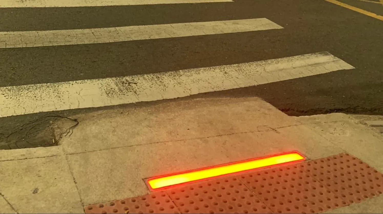 Atenção ao atravessar: tecnologia e consciência no trânsito urbano