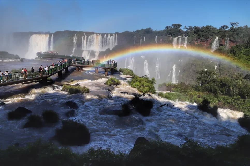 Cataratas do Iguaçu estão na corrida pelo Oscar do Turismo Mundial; votação está aberta