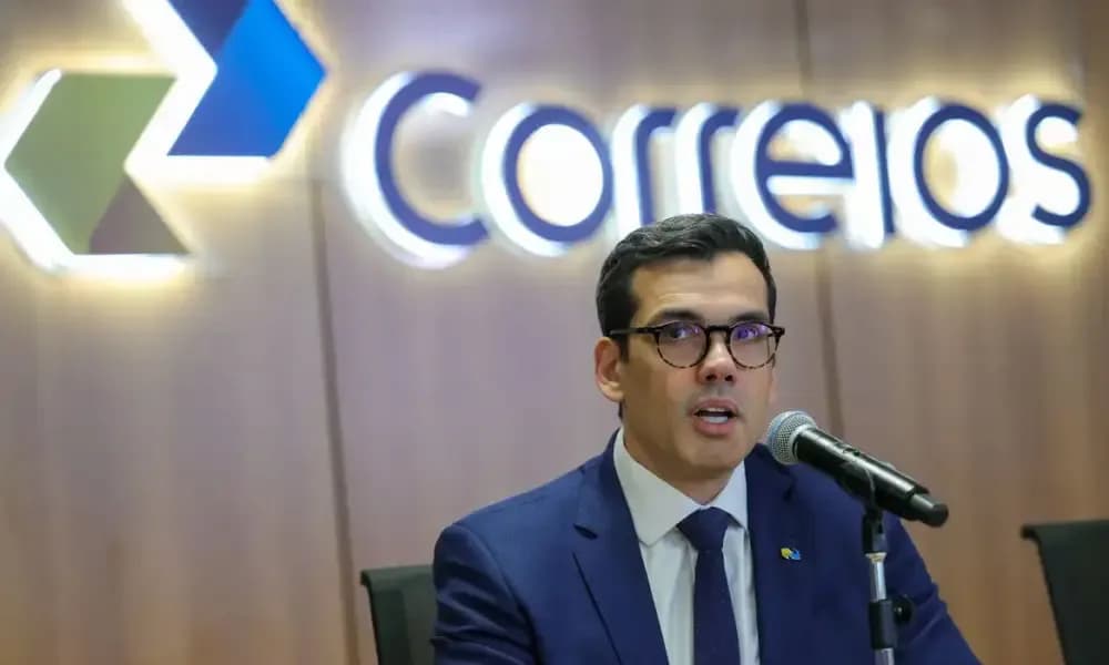 Correios preveem 15 mil demissões voluntárias e fechar mil agências