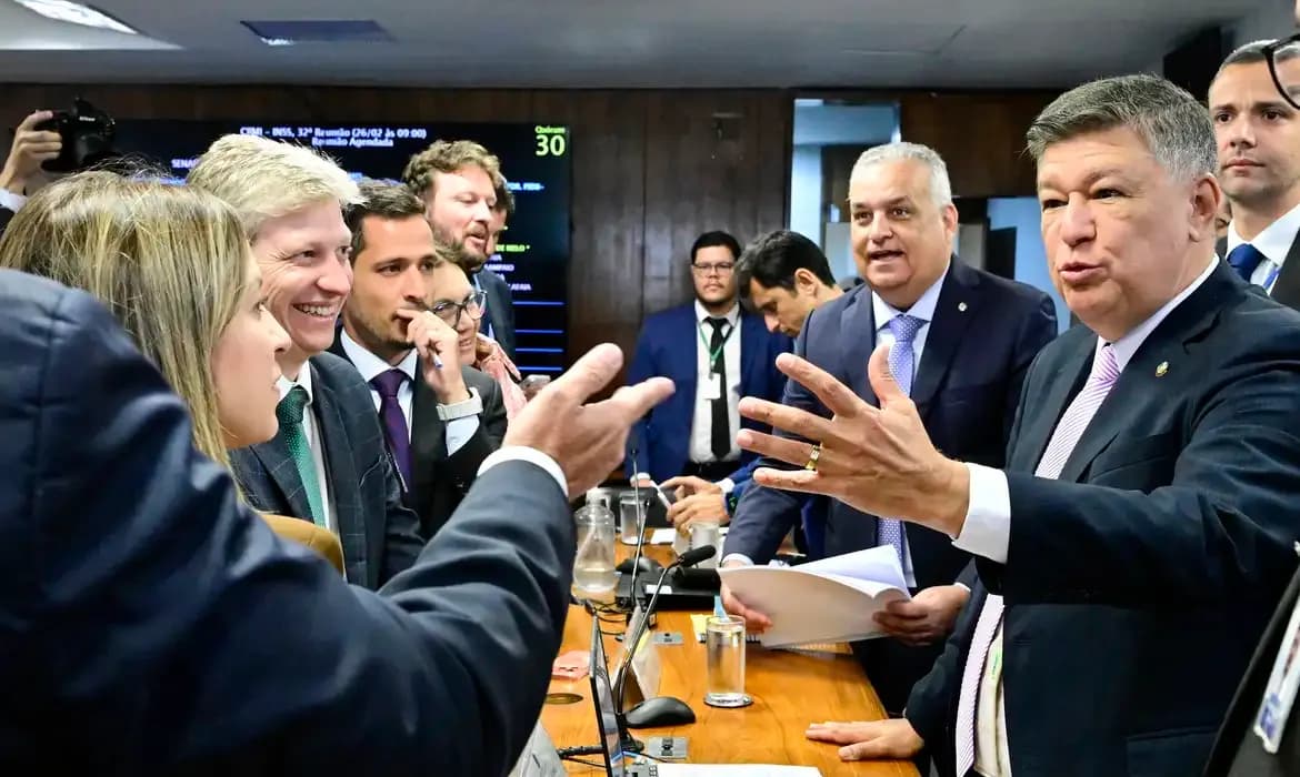 CPMI do INSS aprova quebra de sigilo de Lulinha e convoca André Moura