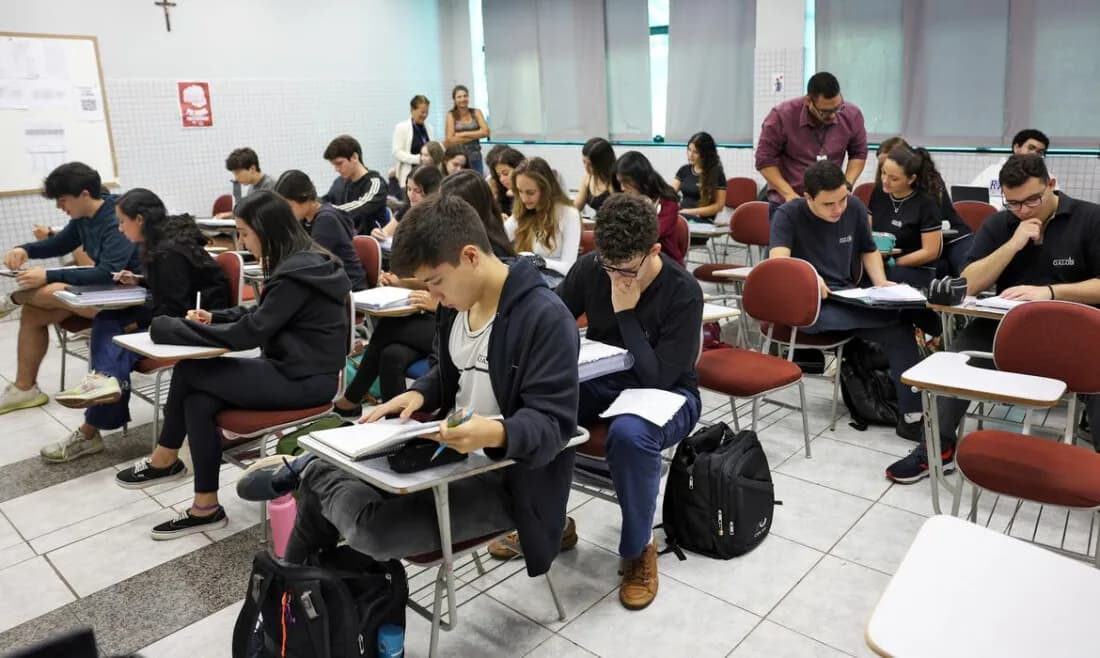 Educação financeira pode ser incluída no currículo escolar
