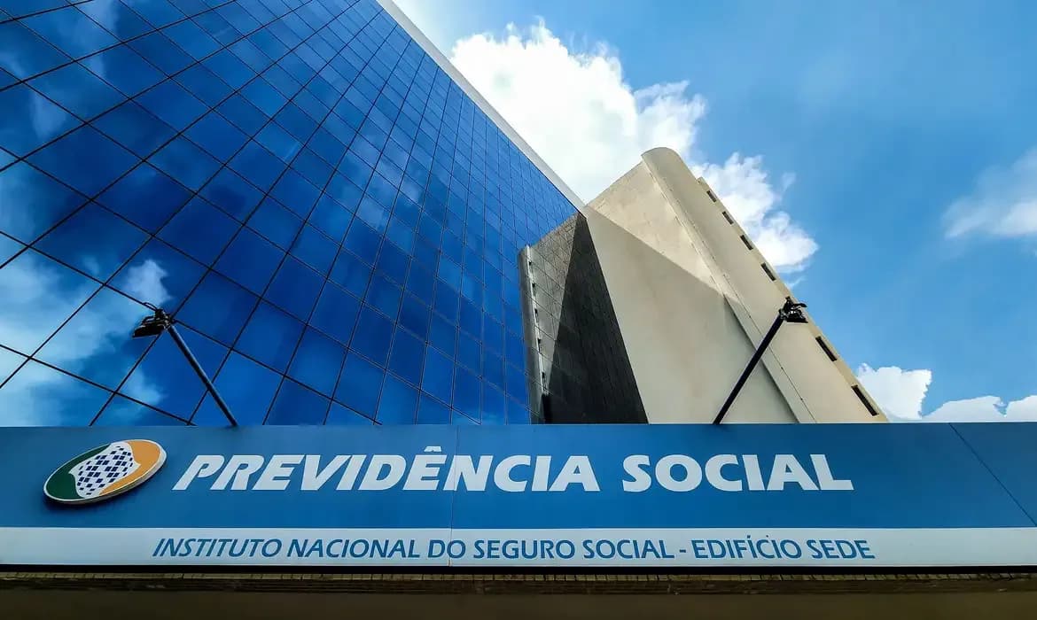 Justiça paga R$ 2,3 bi em atrasados do INSS; veja quem tem direito