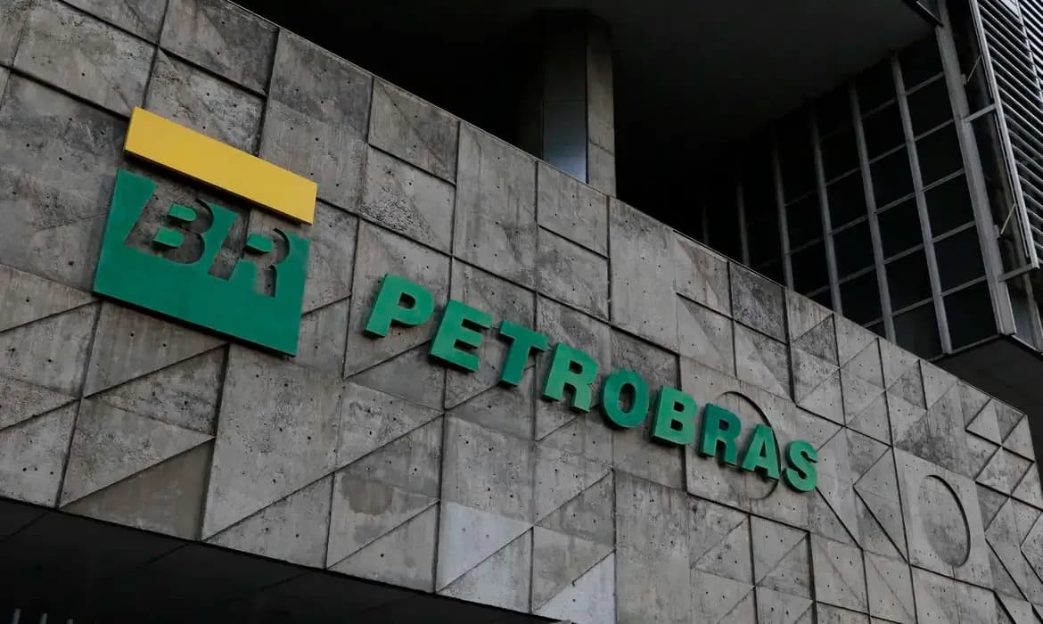 Petrobras assina acordo para produzir diesel S10 para a Vale