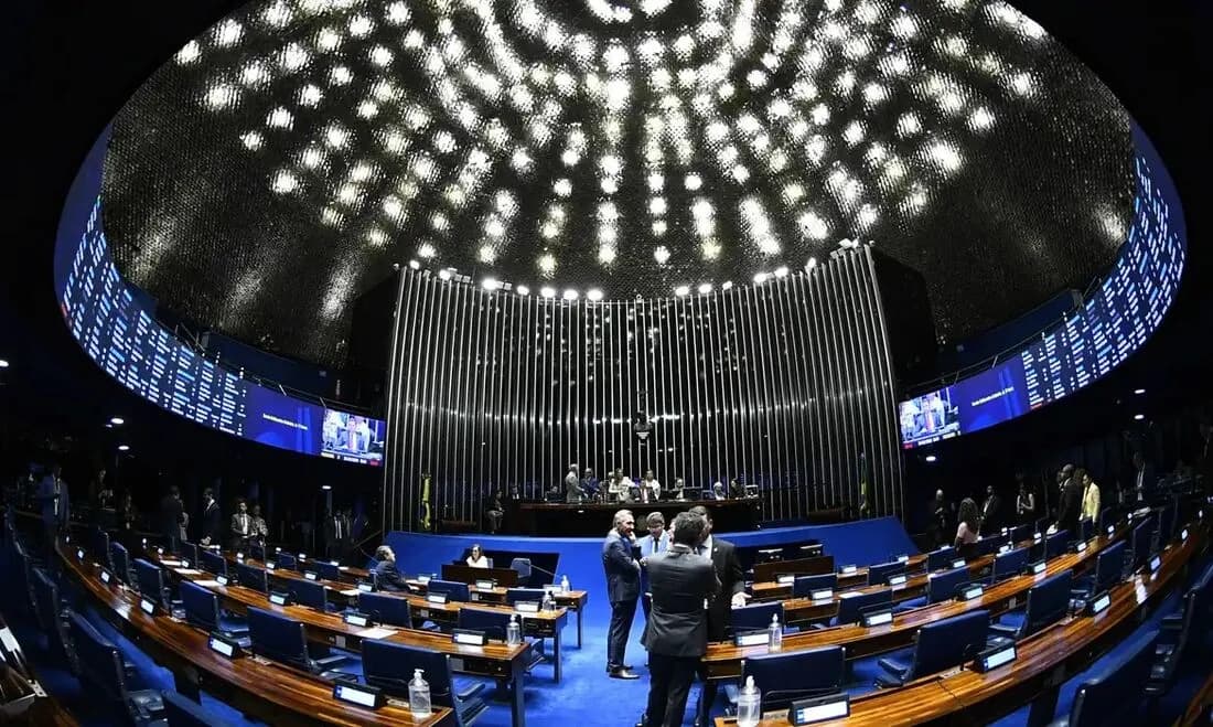 Senado aprova projeto de incentivo ao primeiro emprego para jovens