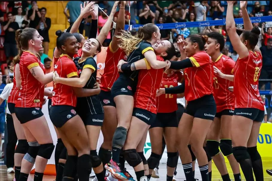 TV Paraná Turismo transmite a Taça Brasil de Voleibol Feminino a partir desta terça-feira